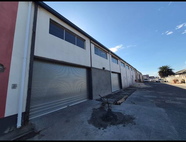 2,350M² FACTORY TO LET IN MAITLAND